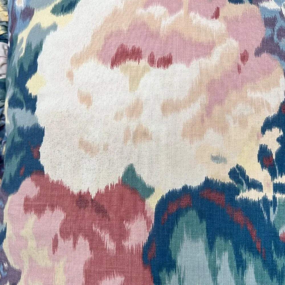 VINTAGE FLORAL RUFFLED THROW PILLOW ZIPPERD SHAM PILLOW INSIDE COTTAGE